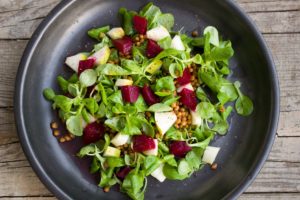 green salad beets apples