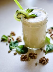 spring smoothie kiwi walnuts spinach